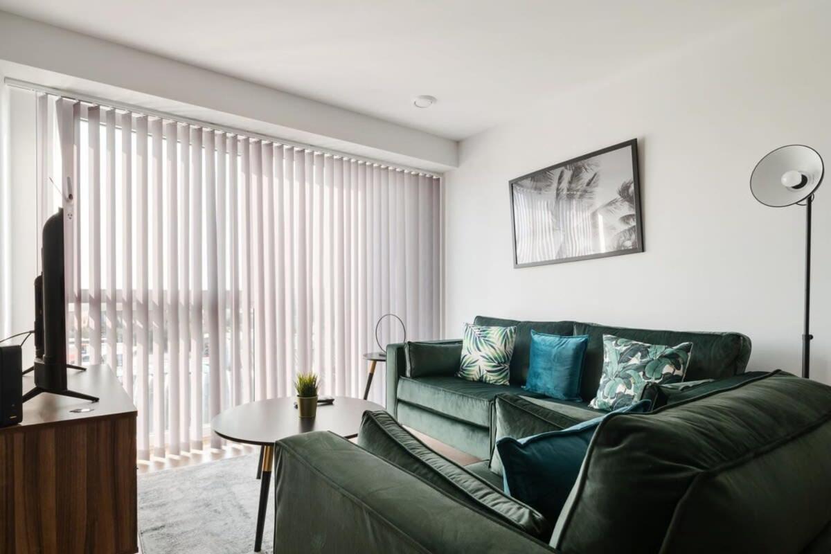 Beautiful 2 Bed Apartment In A Converted Mill 리즈 외부 사진